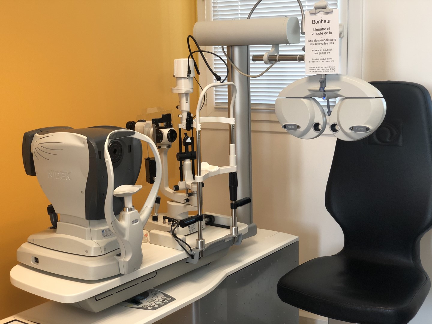Centre Opthavalmy Materiel d'examen